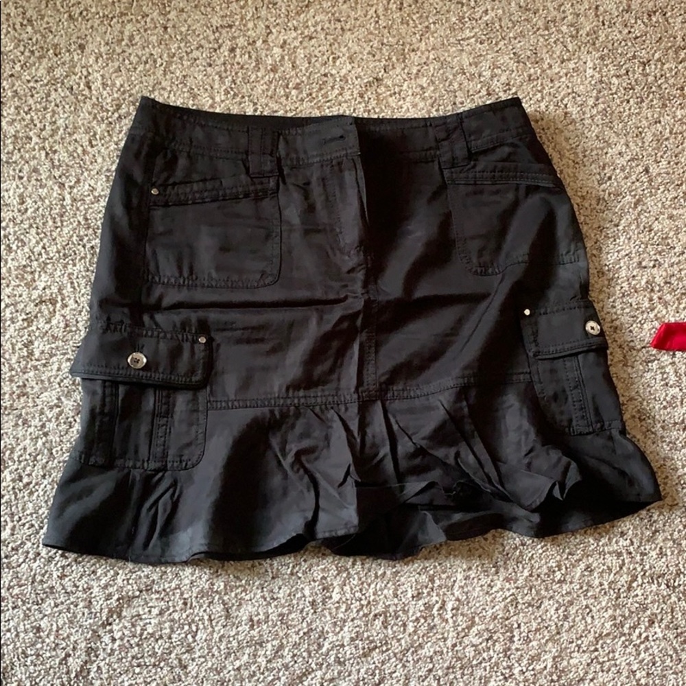 Fun just below the knee skirt